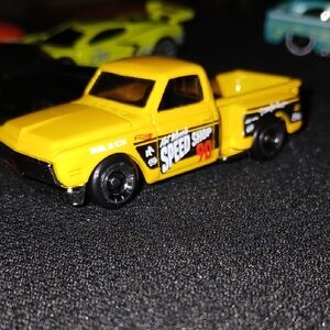 Custom 69 CHEVY STEPSIDE New Yellow Hot Wheels Truck NEW NO PKG